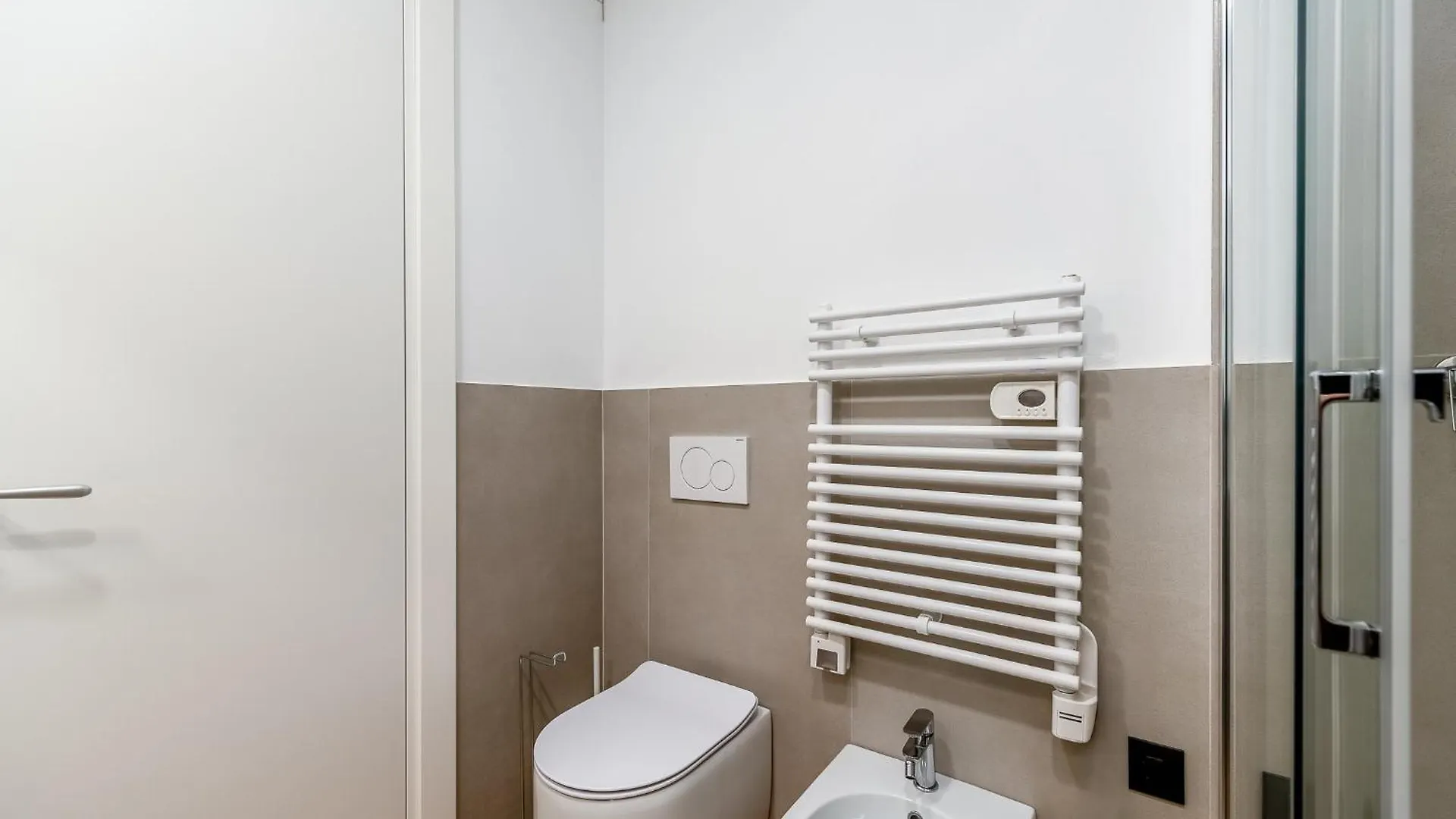 Apartment La Casa Di Lou - San Siro E City Life A 15 Minuti Milan